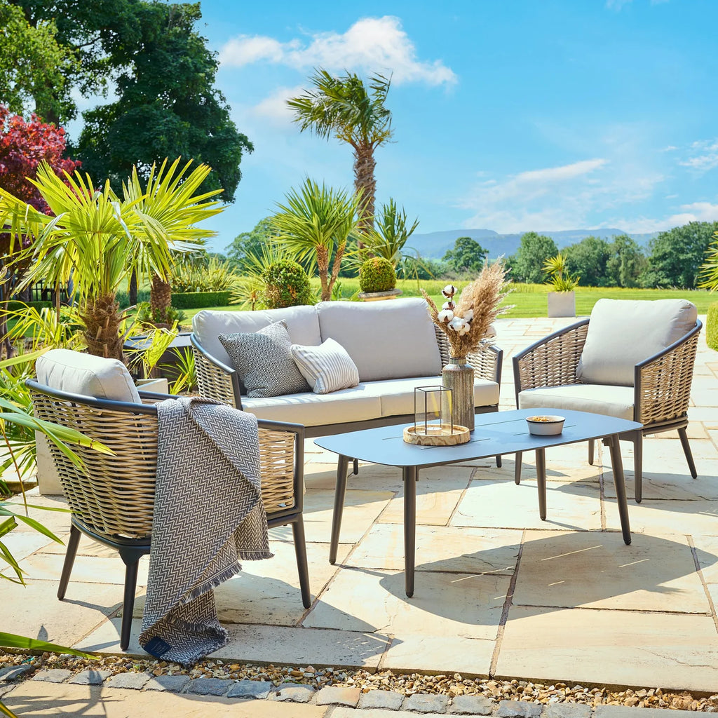 Pavilion 4-Seater Lounge Set & Table