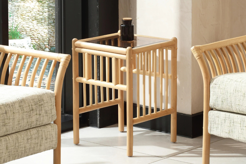 solo range lamp table